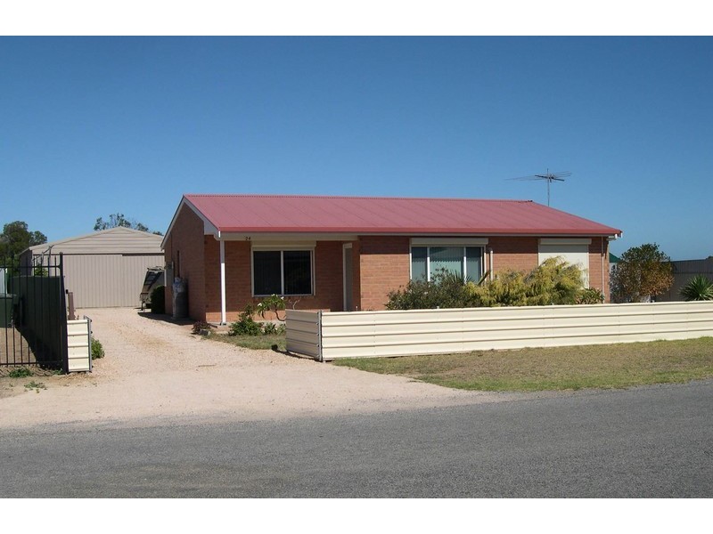 24 Kulpara Street, Port Clinton SA 5570