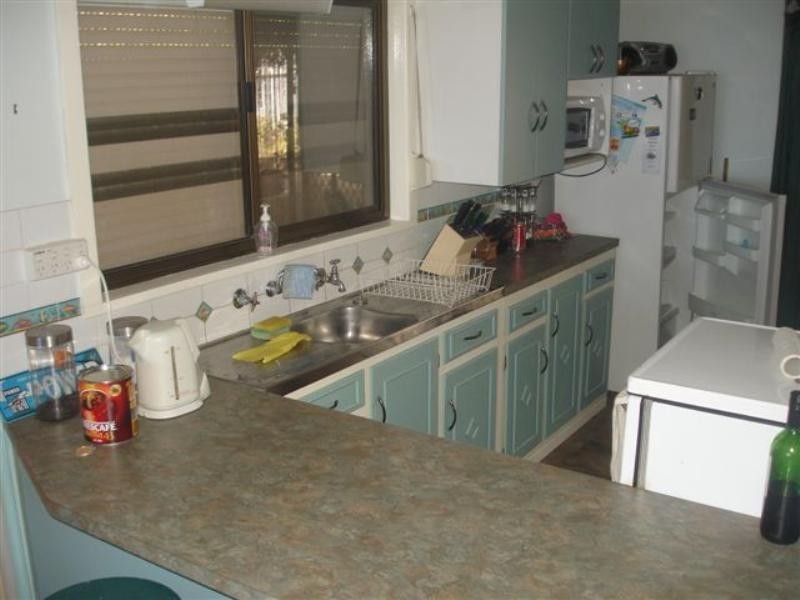 14 Esplanade, North Beach SA 5556