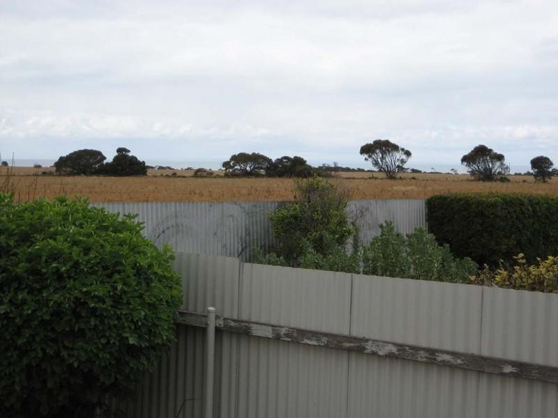 9 Gloria Street, Ardrossan SA 5571