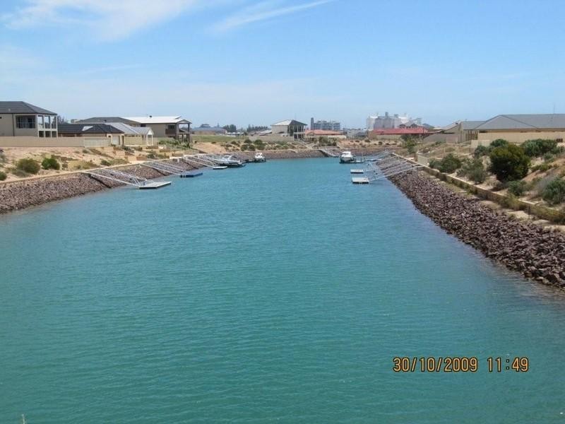 6 Spinnaker Court, Wallaroo SA 5556