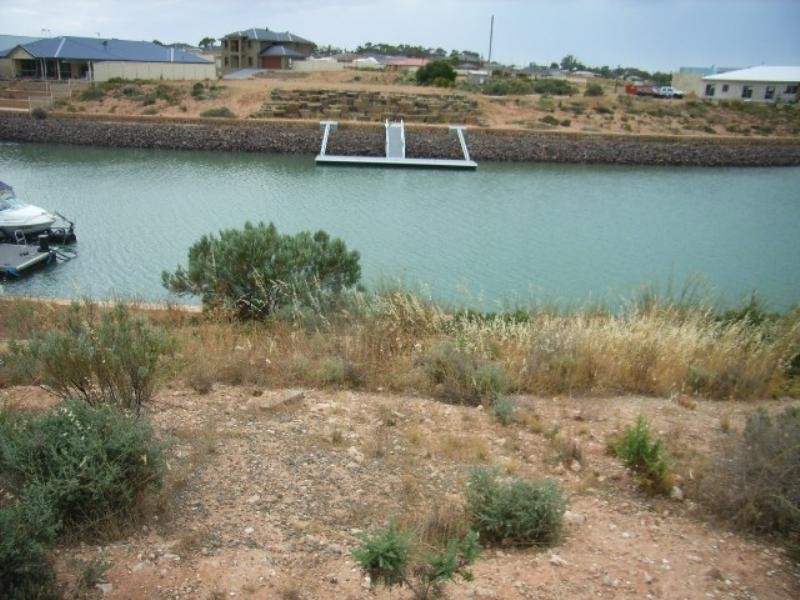 82 Stately Way, Wallaroo SA 5556