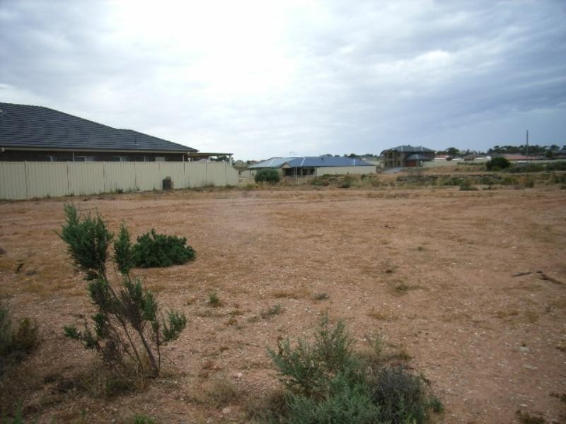 82 Stately Way, Wallaroo SA 5556