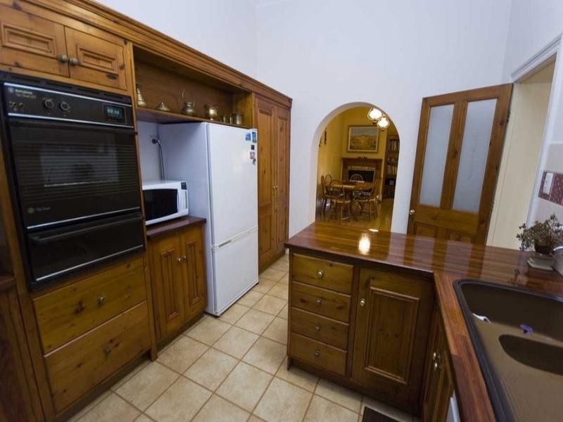 1 Kempe Street, Port Vincent SA 5581