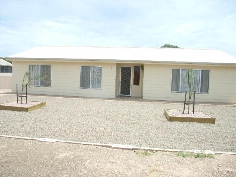 2 Richard Street, Wallaroo SA 5556