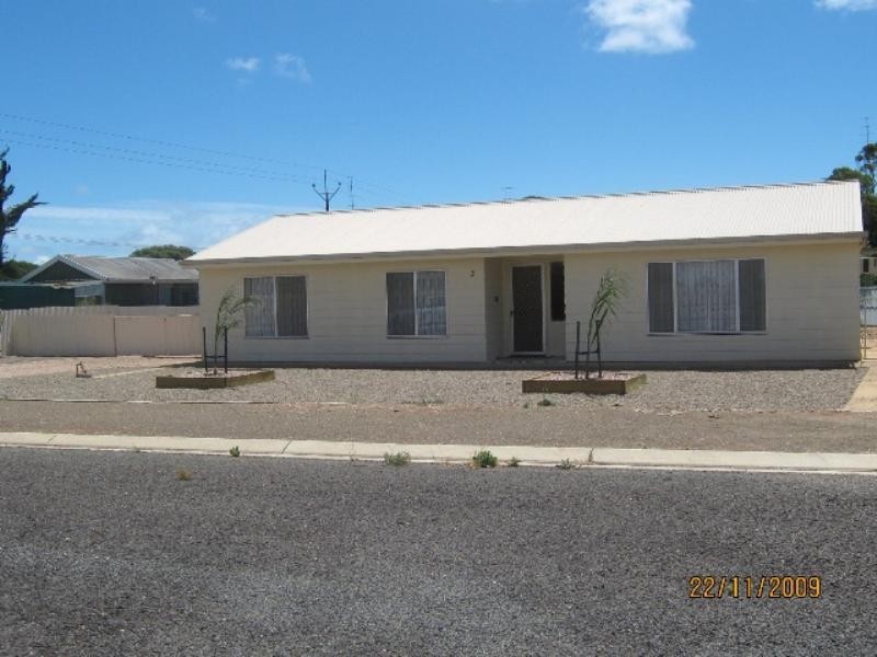 2 Richard Street, Wallaroo SA 5556