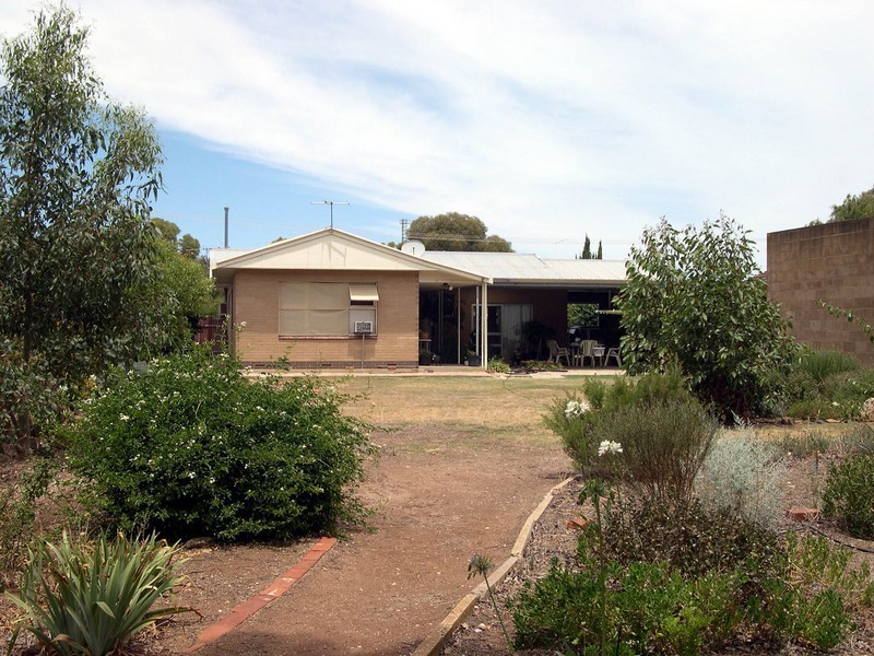 34 Osmond Street, Maitland SA 5573