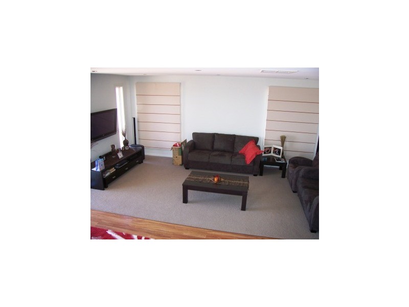 13 Hazel Street, Moonta Bay SA 5558