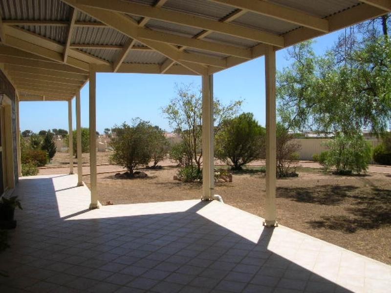 1 Athena Drive, Wallaroo SA 5556