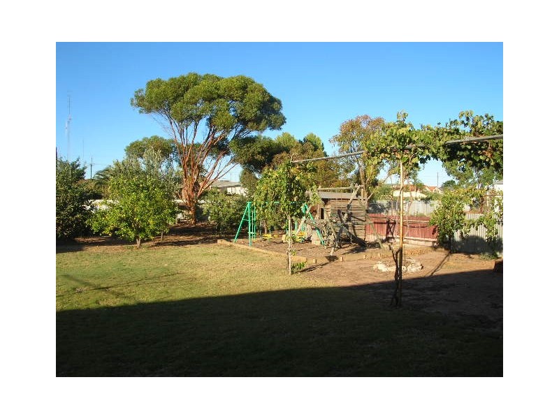 76 Monmouth Street, Moonta Bay SA 5558
