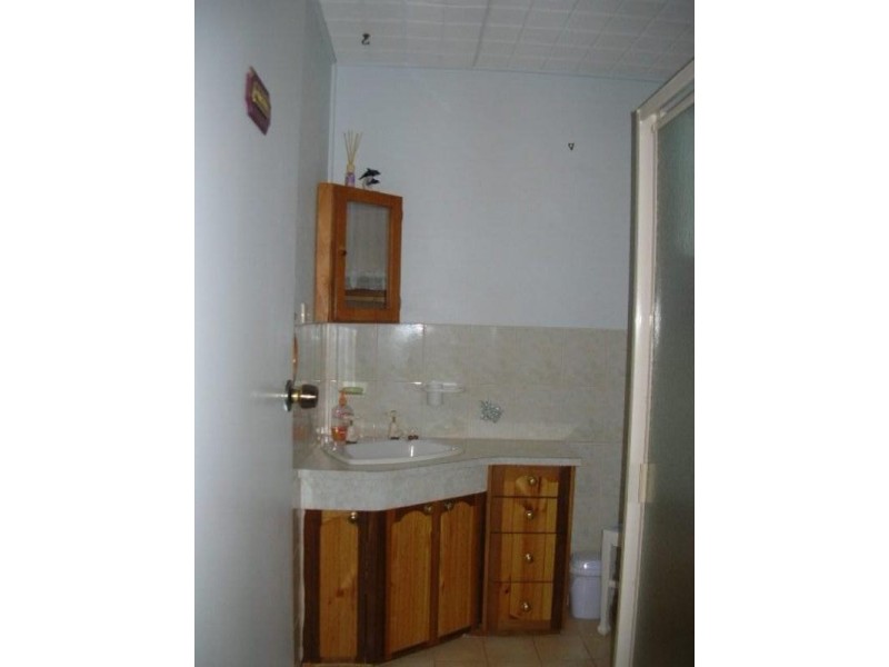 33 Bay Road, Moonta Bay SA 5558