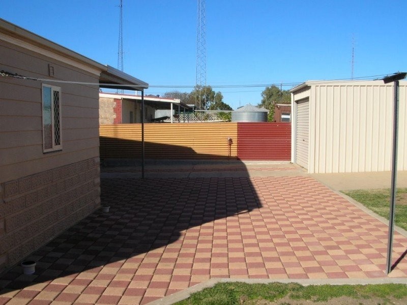 42 Hughes Street, Wallaroo SA 5556
