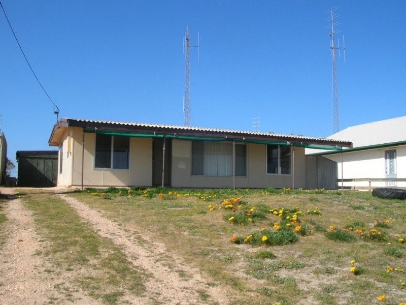 47 Esplanade, North Beach SA 5556