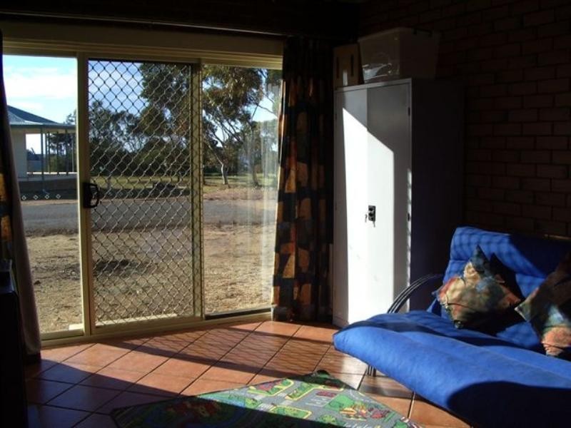 29 Moonta Terrace, Port Clinton SA 5570