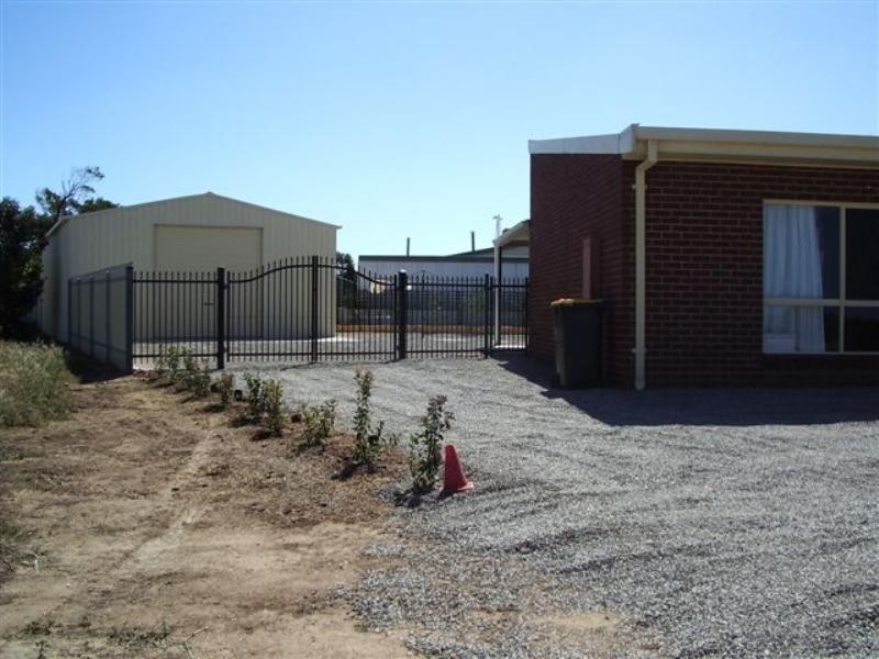 29 Moonta Terrace, Port Clinton SA 5570
