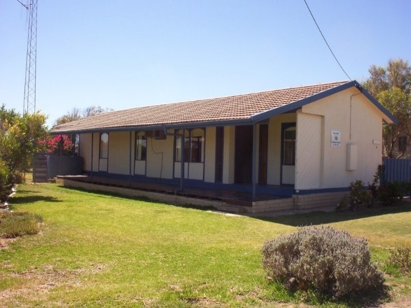 8 Woodforde Drive, North Beach SA 5556