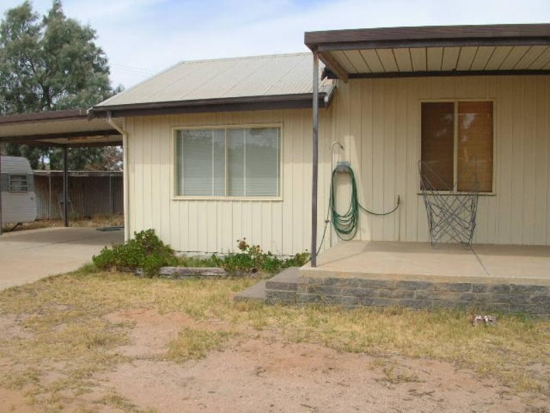 6 Milne Street, Wallaroo SA 5556