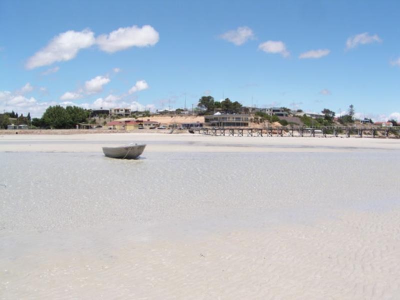 11 (lot24) North Terrace, Moonta Bay SA 5558