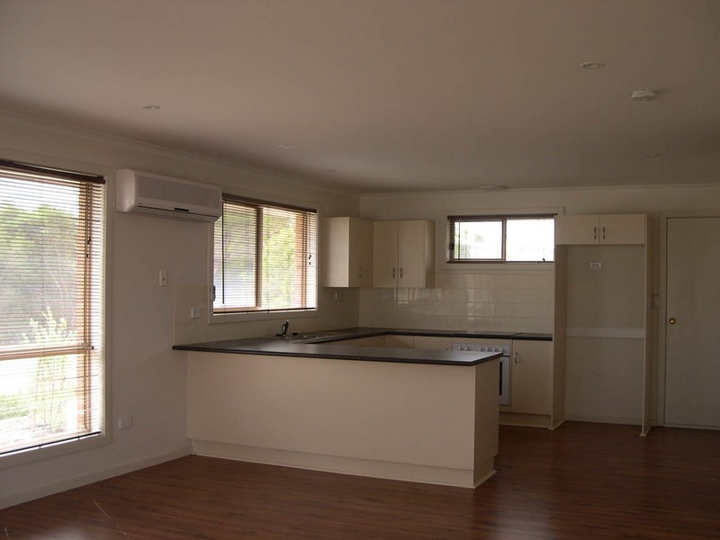 Unit 1, 4 Tilbrook Avenue, Minlaton SA 5575