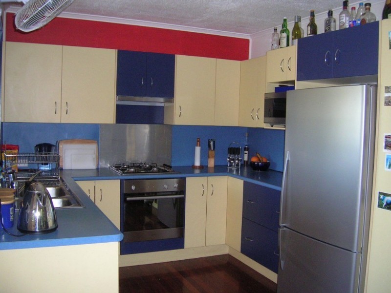 28 Queen Street, The Range QLD 4700