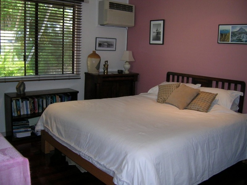 28 Queen Street, The Range QLD 4700