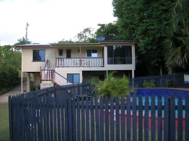 28 Queen Street, The Range QLD 4700