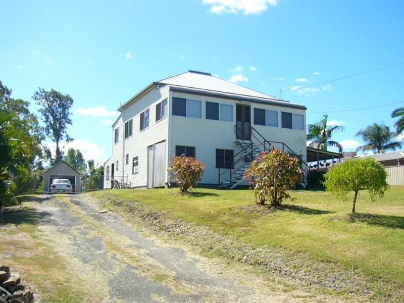 13 Bernard Street, Berserker QLD 4701