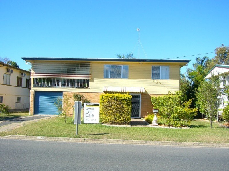 288 Richardson Road, Park Avenue QLD 4701