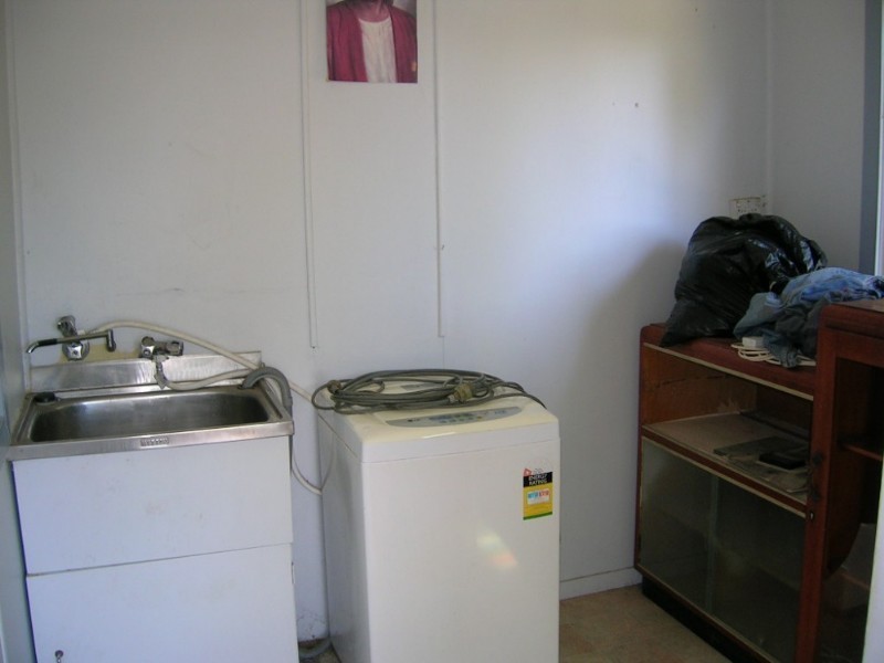 384 East Street, Depot Hill QLD 4700