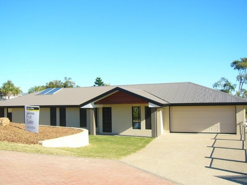 4 Foale Court, Kawana QLD 4701