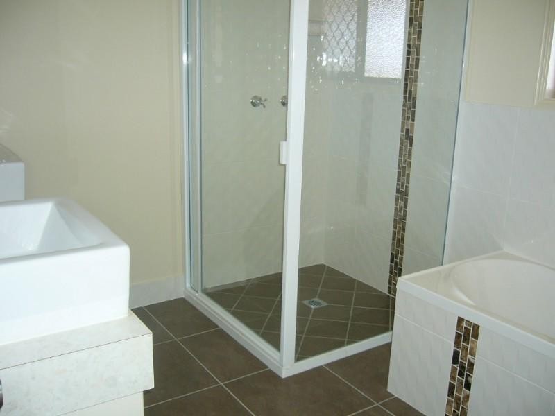 4 Foale Court, Kawana QLD 4701