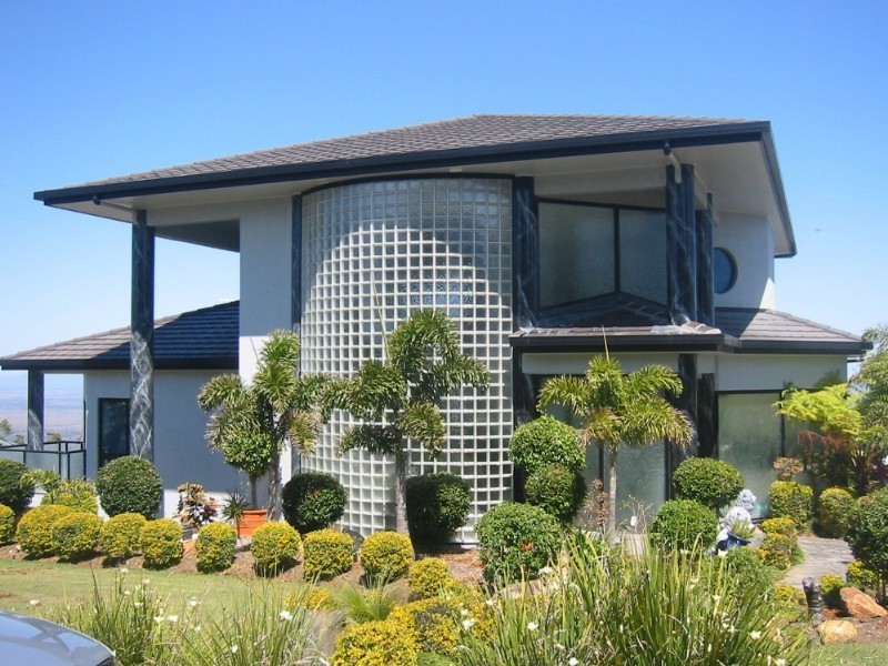 18 Sleipner Street, Mount Archer QLD 4701