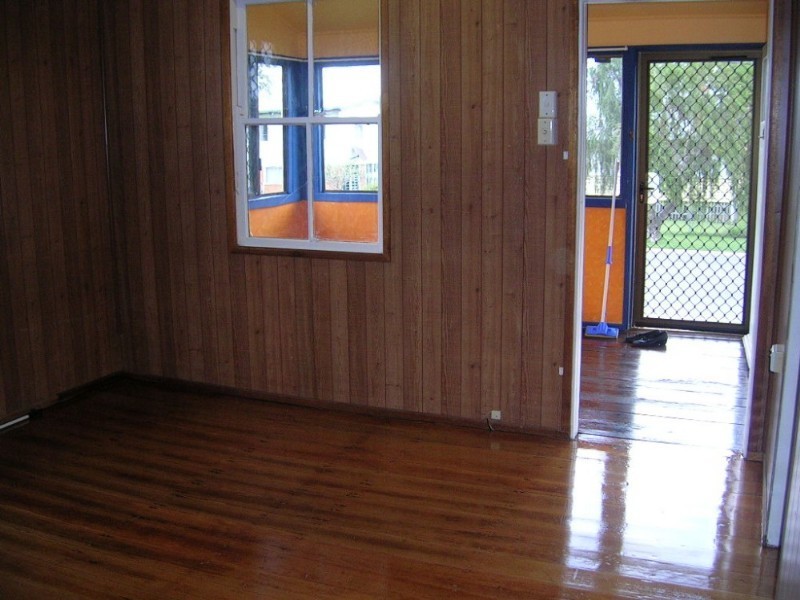 14 Nobbs Street, Berserker QLD 4701