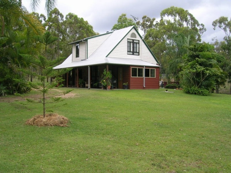 21 Rhys Avenue, The Caves QLD 4702