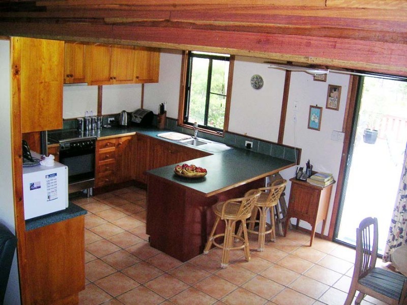 21 Rhys Avenue, The Caves QLD 4702