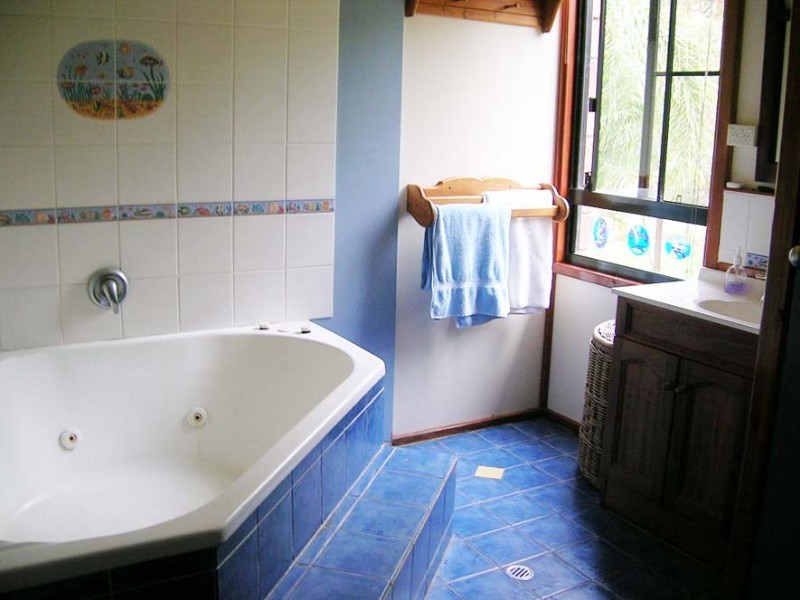 21 Rhys Avenue, The Caves QLD 4702