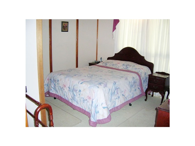 21 Rhys Avenue, The Caves QLD 4702