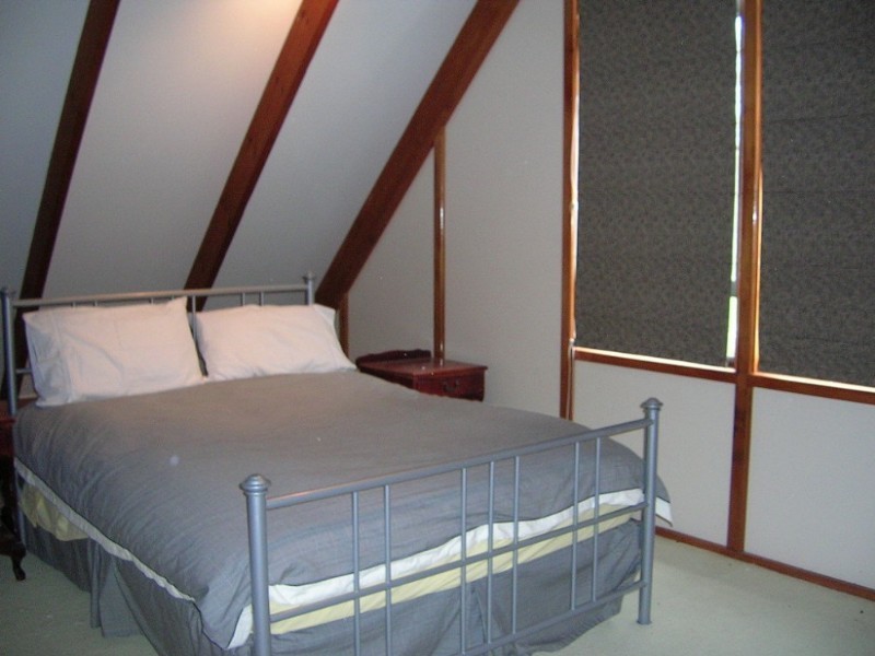 21 Rhys Avenue, The Caves QLD 4702