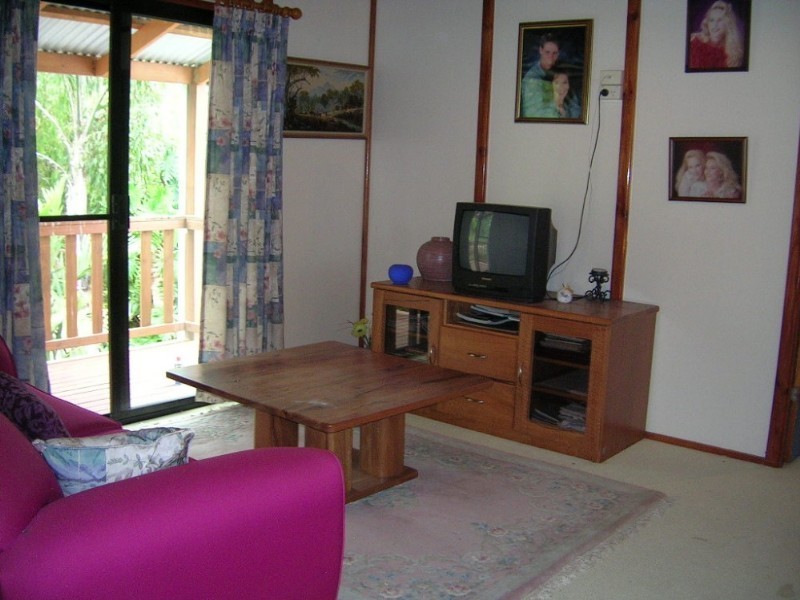 21 Rhys Avenue, The Caves QLD 4702