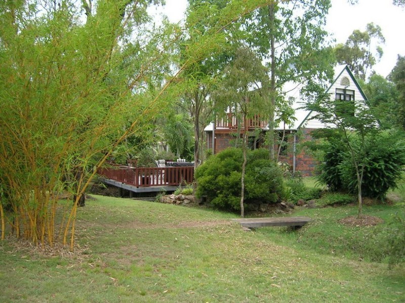 21 Rhys Avenue, The Caves QLD 4702