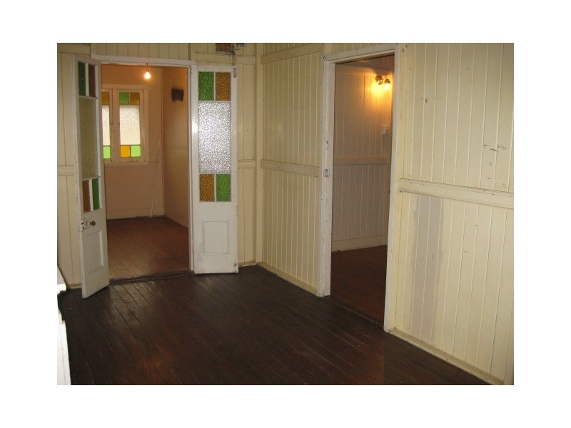 112 Stanley Street, Allenstown QLD 4700