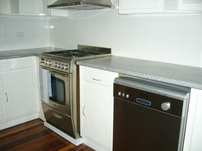 24 Millroy Street, Wandal QLD 4700