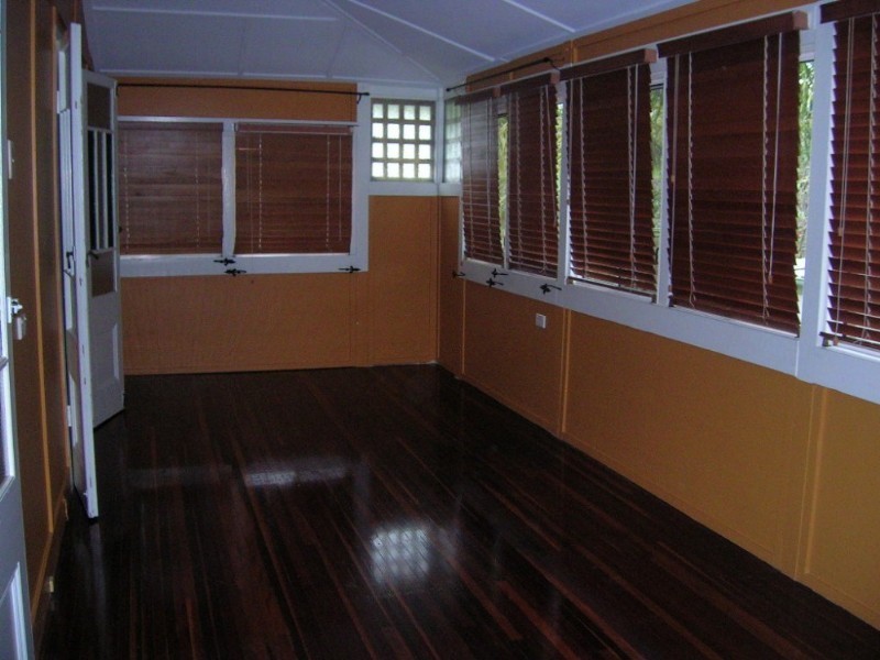 91 Curran Street, Koongal QLD 4701