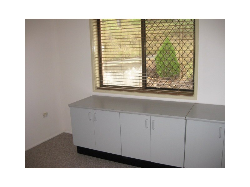 6/6 Burns, Frenchville QLD 4701