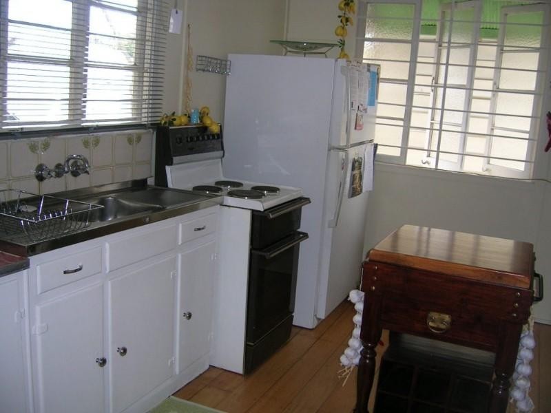 78 Charles Street, Berserker QLD 4701