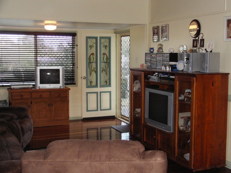 230 Horton Street, Koongal QLD 4701