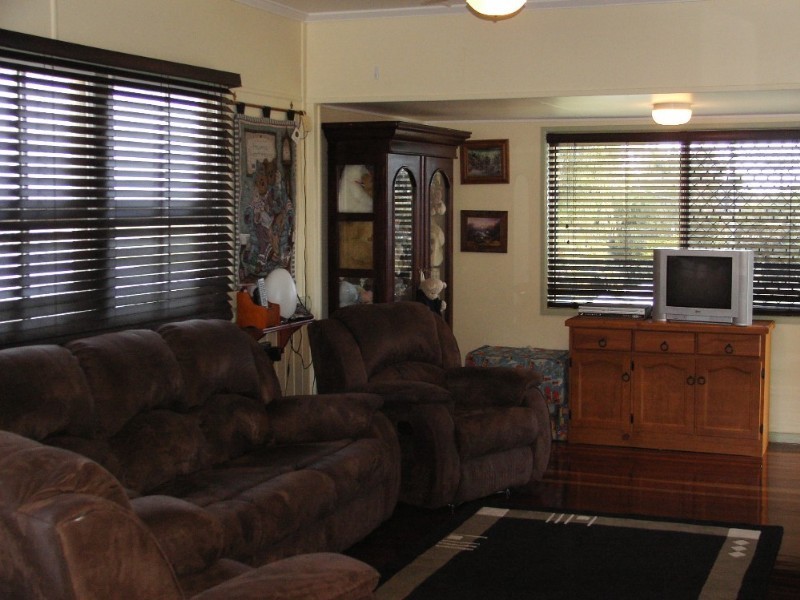 230 Horton Street, Koongal QLD 4701