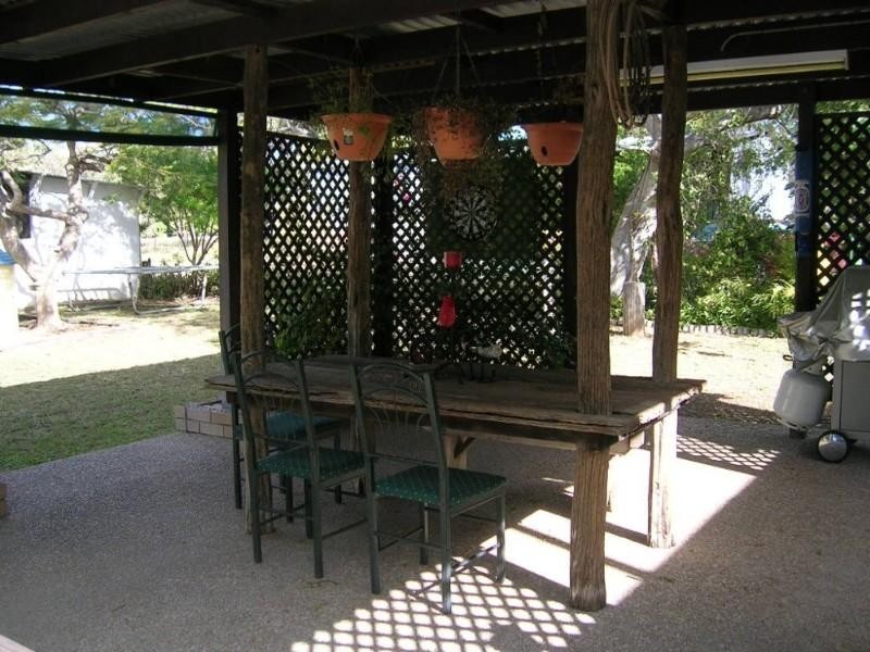 52584 Burnett Highway, Bouldercombe QLD 4702