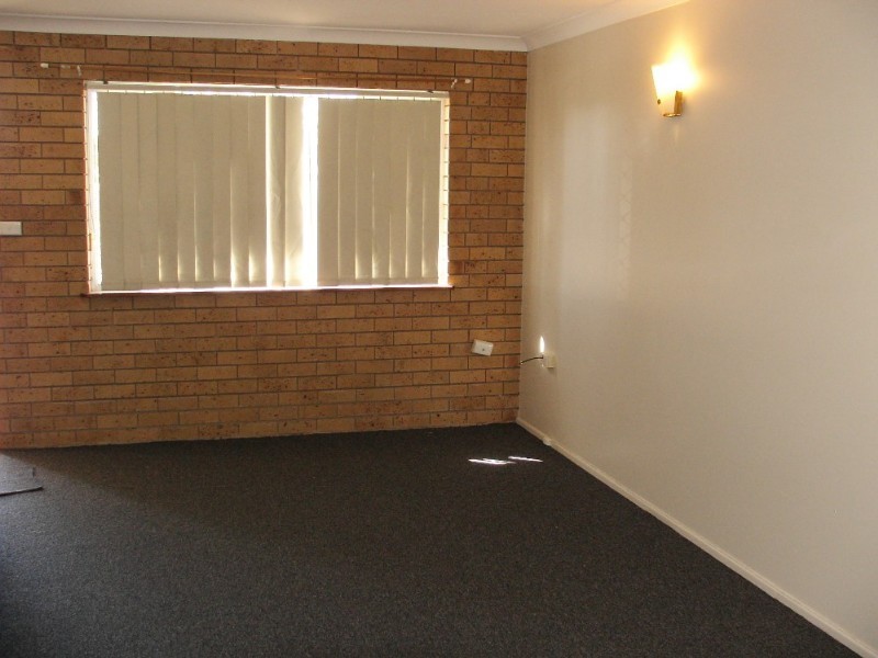 8/200 Canning Street, The Range QLD 4700