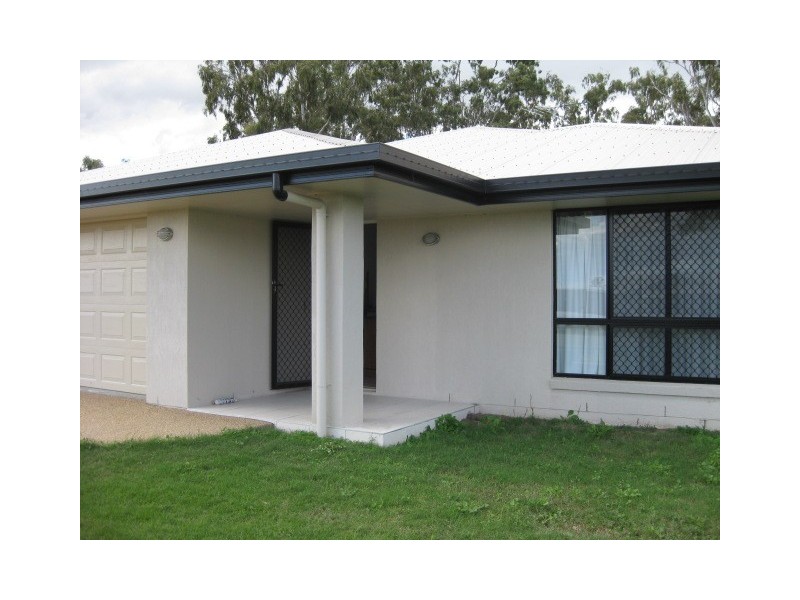 33 Primrose Avenue, Rockhampton QLD 4700