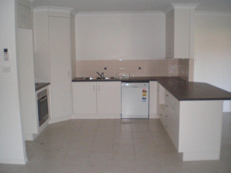 33 Primrose Avenue, Rockhampton QLD 4700